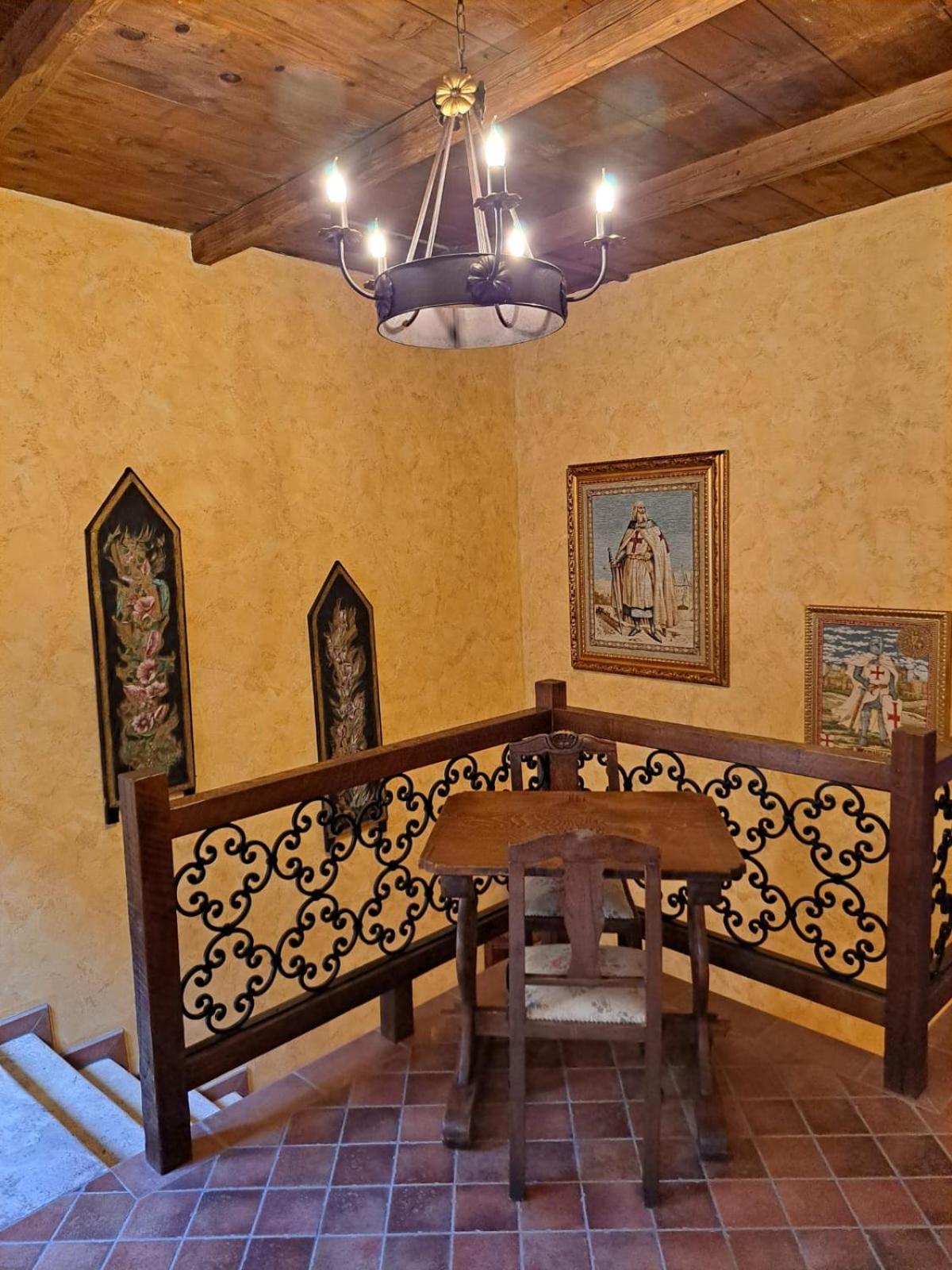 I Templari - Affittacamere Castignano ภายนอก รูปภาพ